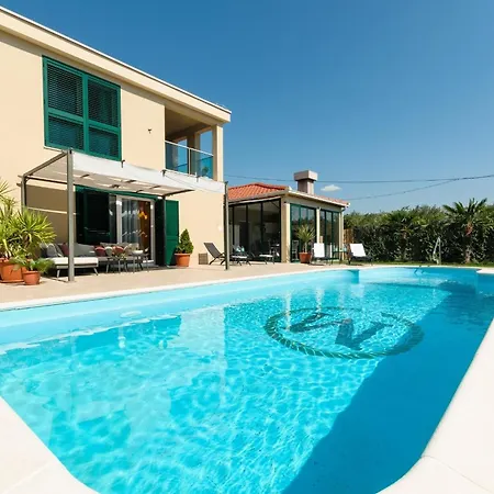 Luxury With Heated Pool, Terrace, And Outdoor Amenities For Relaxation Villa Trogir